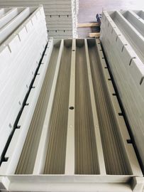 FUNKLEITUNGS-Kernstoßbohrer-Kasten-Behälter 1070×385×10 Millimeter bedecken Plastik/Kasten-Deckel